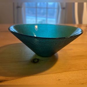 Holmegaard Torben Jorgensen Neodymium Trigona Glass Bowl, 6”x3”, Vintage, EC